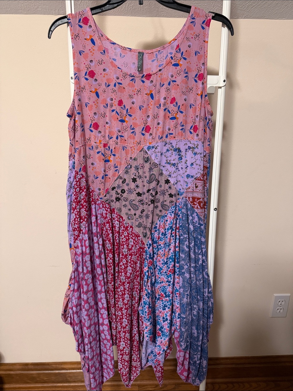 Blue Sky sleeveless handkerchief patchwork dress - size M - floral pinks blue
